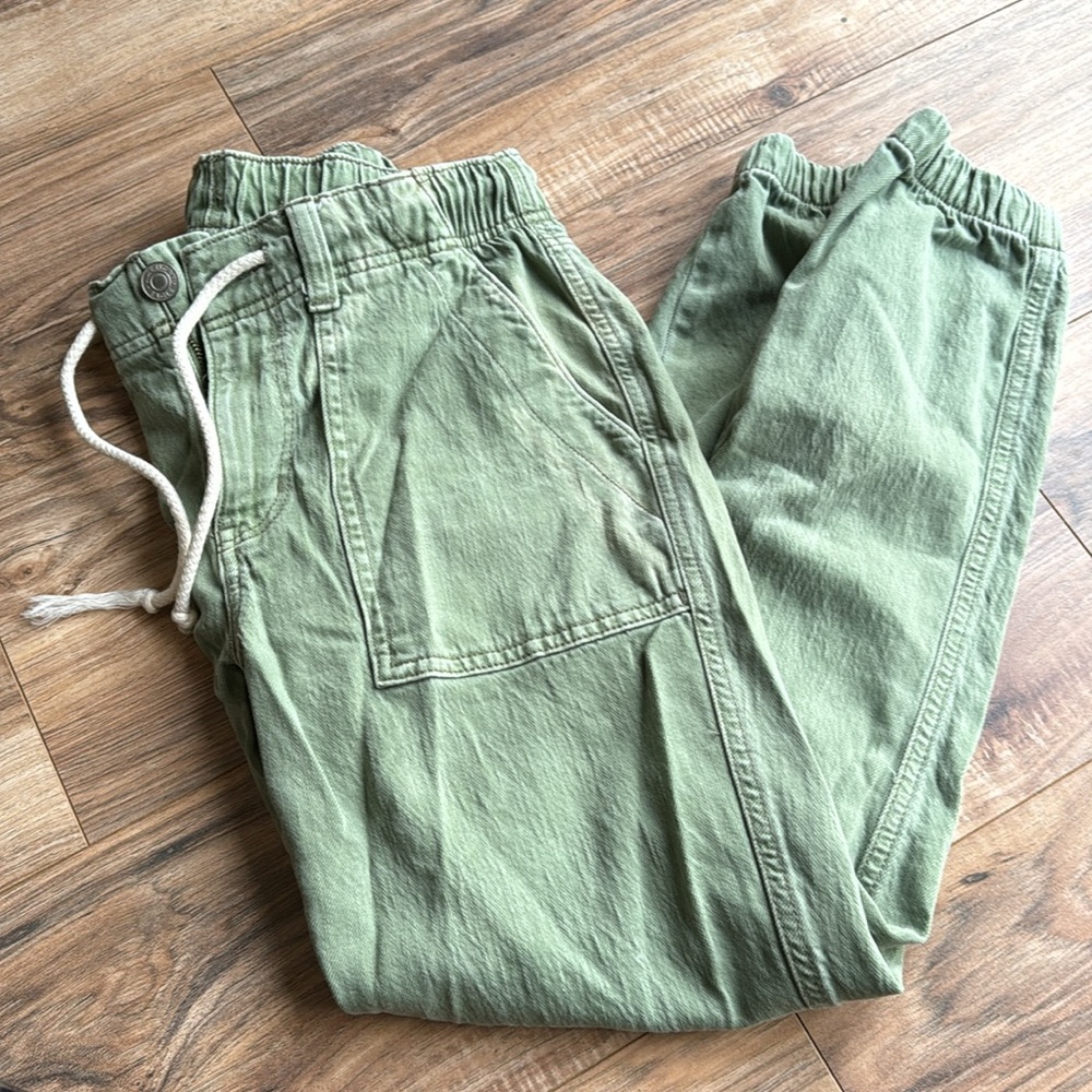 American Eagle Outfitters Green Joggers - Picture 4 of 6